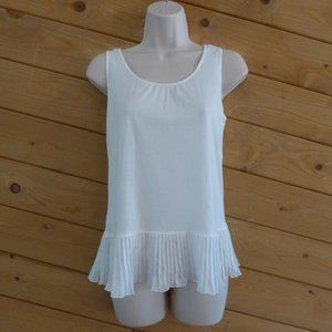 Kumikyoku 組曲 White Tank Top Tunic Pleated on Hem Basic Layer XS